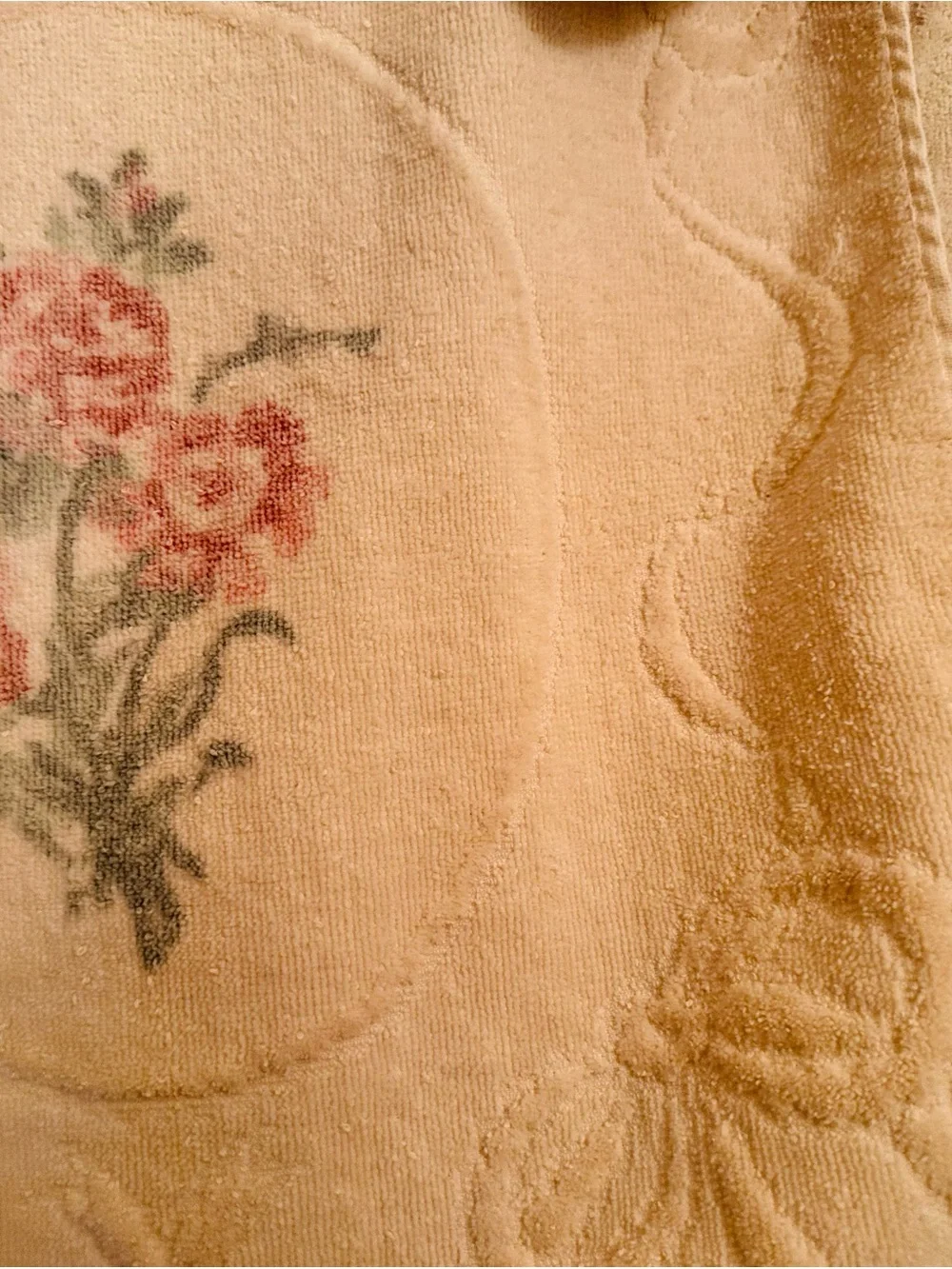 Vintage Canon Cream Royal Family Towel Set Floral Design